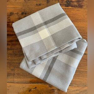 Set of 2 Gray Polyester‎ Pillow Covers